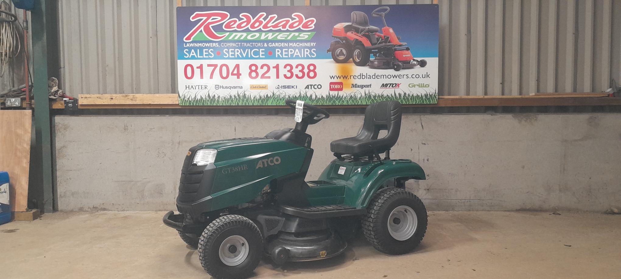 Used Atco GT38HR Ride on lawnmower - Image 2