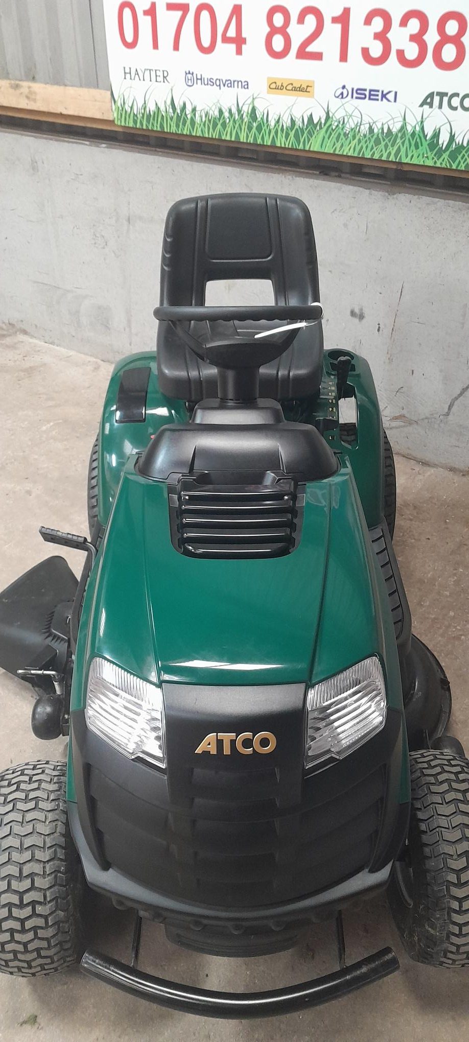 Used Atco GT38HR Ride on lawnmower - Image 3